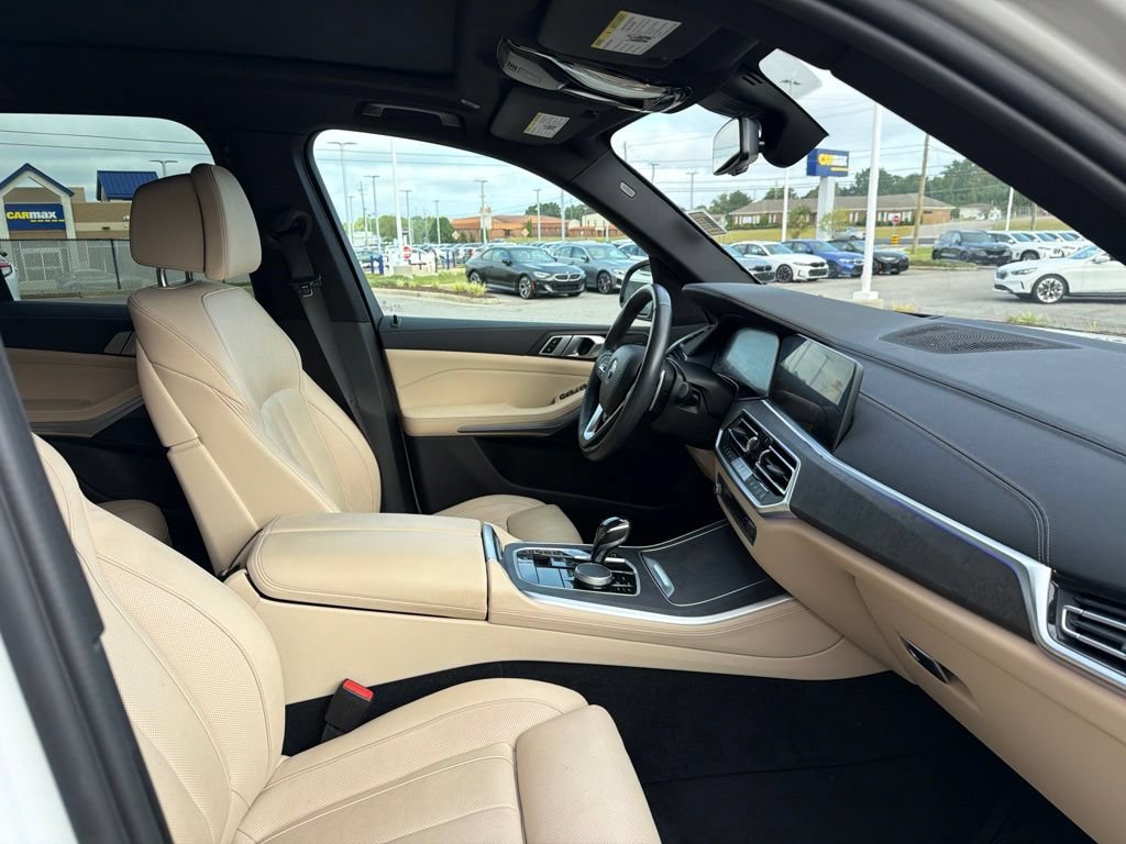Used 2022 BMW X5 sDrive40i w/ Luxury Seating Package RWD image 26