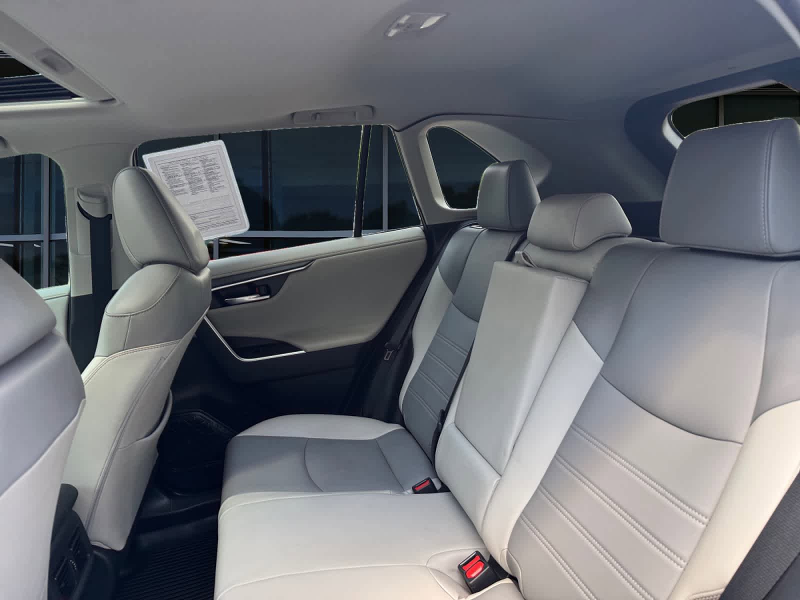 Used 2019 Toyota RAV4 Limited FWD image 16