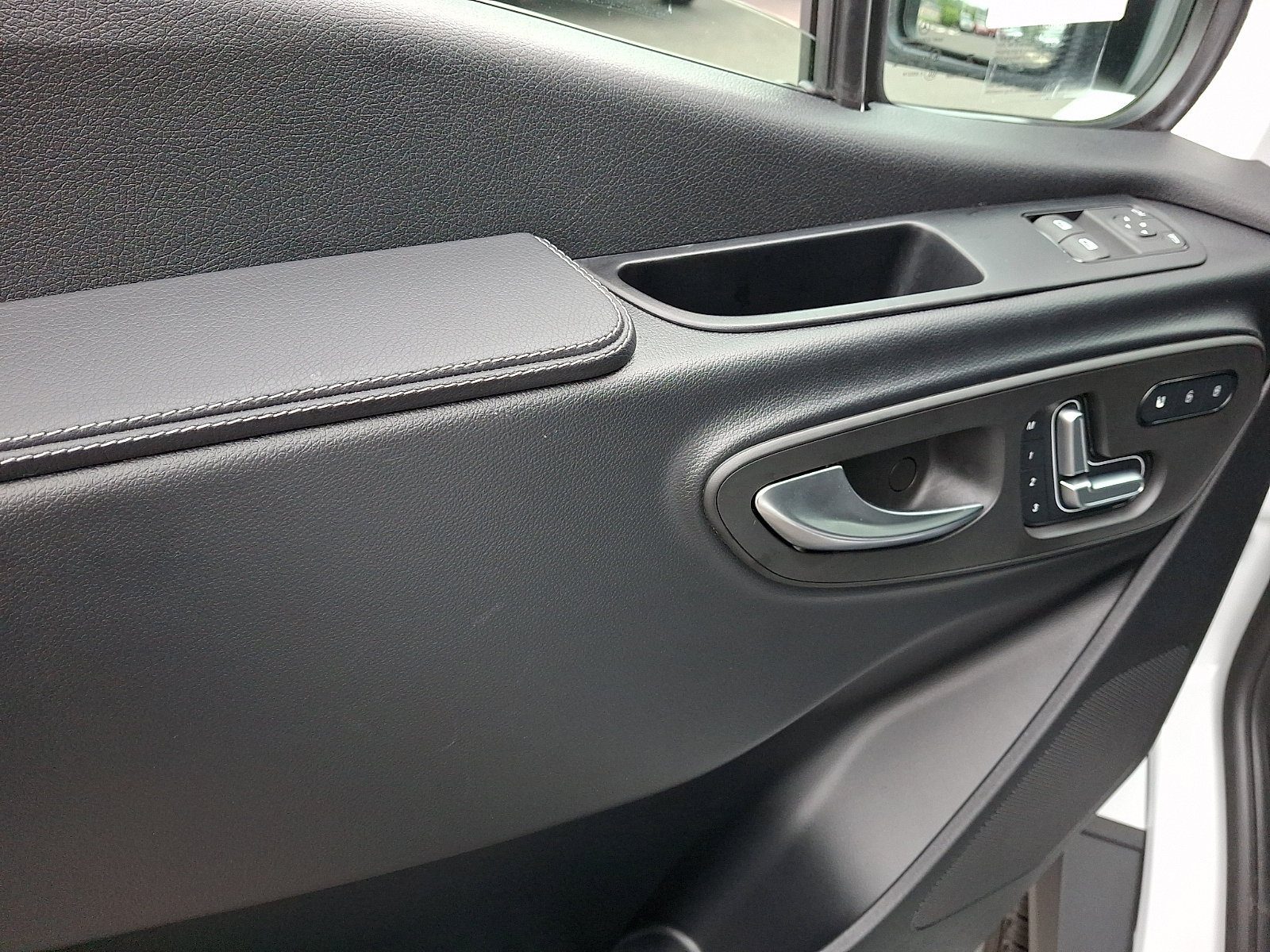 New 2026 Mercedes-Benz Sprinter 2500 image 9