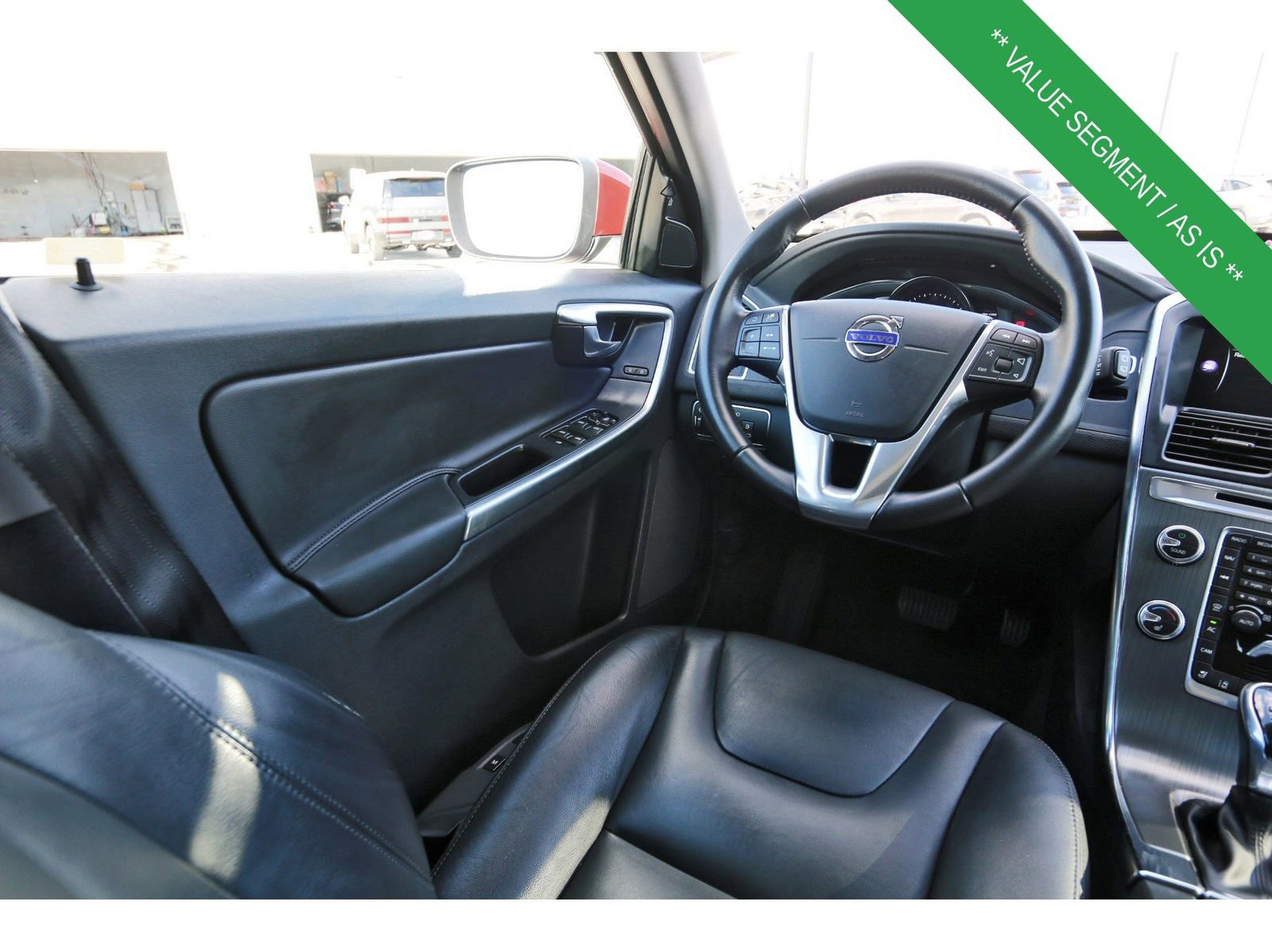 Used 2016 Volvo XC60 T5 Platinum image 10