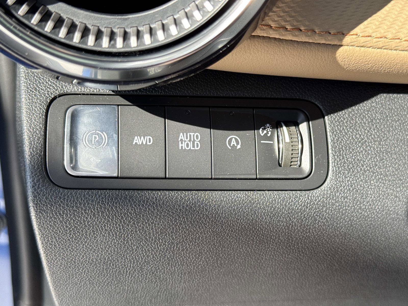 New 2026 Chevrolet Equinox ACTIV w/ Convenience Package III image 9