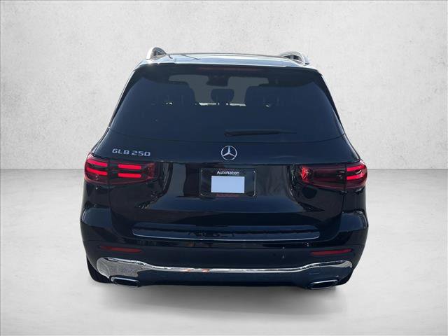 Certified 2025 Mercedes-Benz GLB 250 image 7