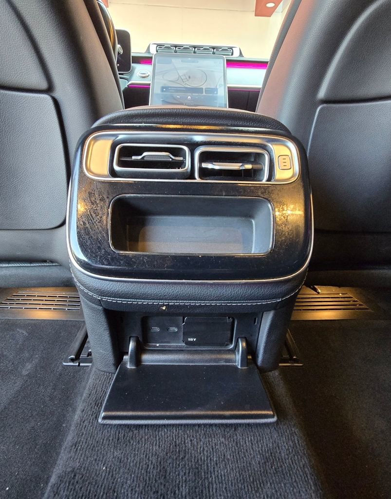 Used 2022 Mercedes-Benz S 500 4MATIC w/ AMG Line Package image 22