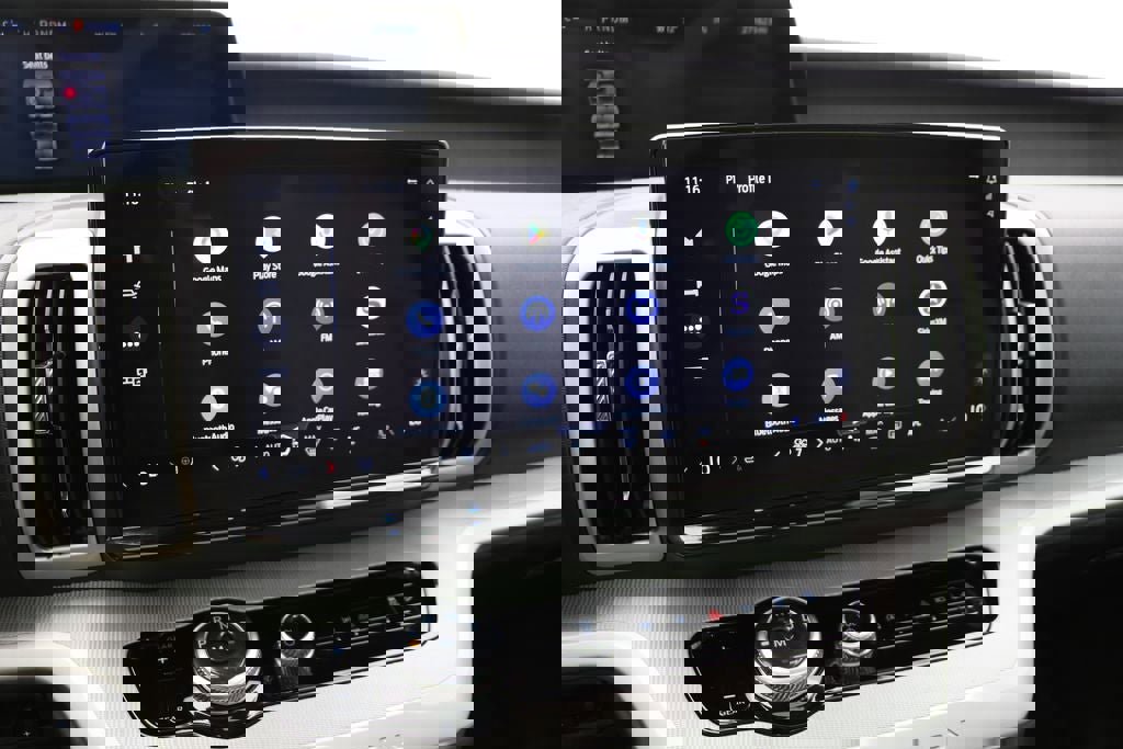 Used 2025 Ford Expedition Max Active image 21