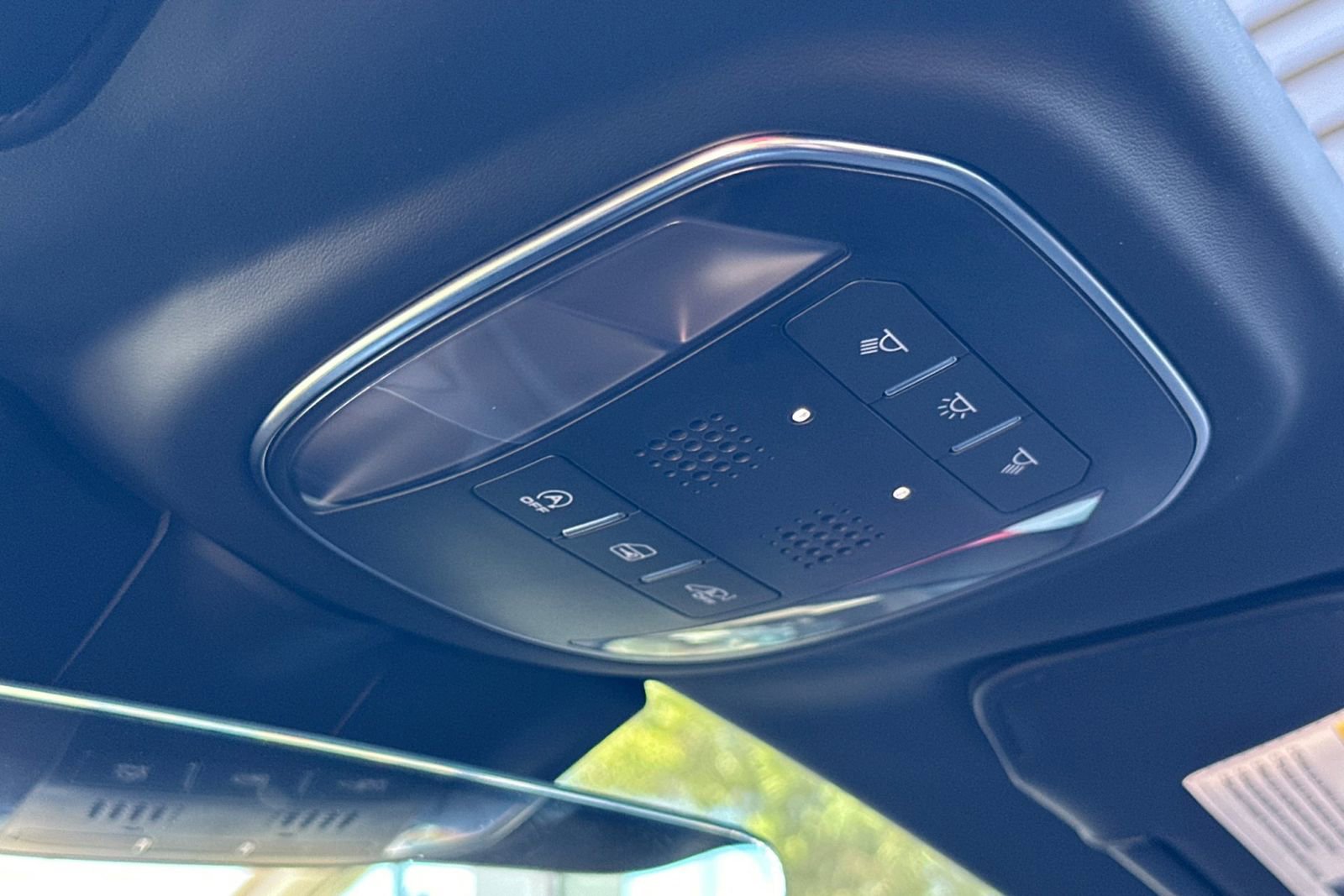 Used 2022 Ferrari F8 Tributo image 20