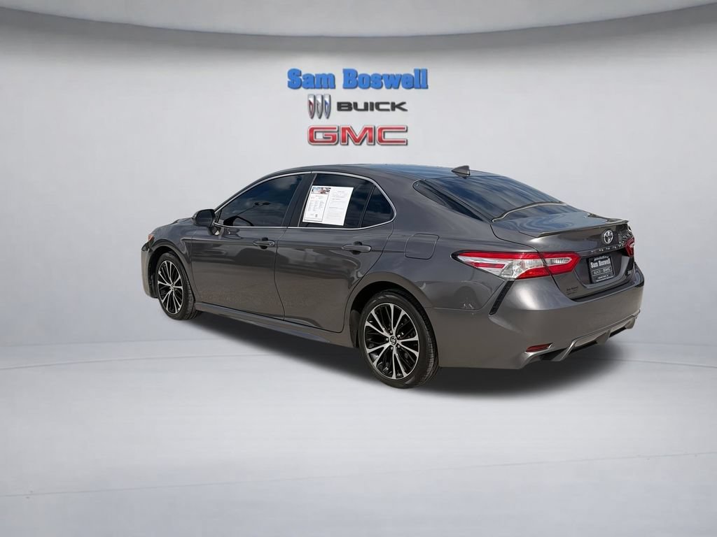 Used 2020 Toyota Camry SE FWD image 7