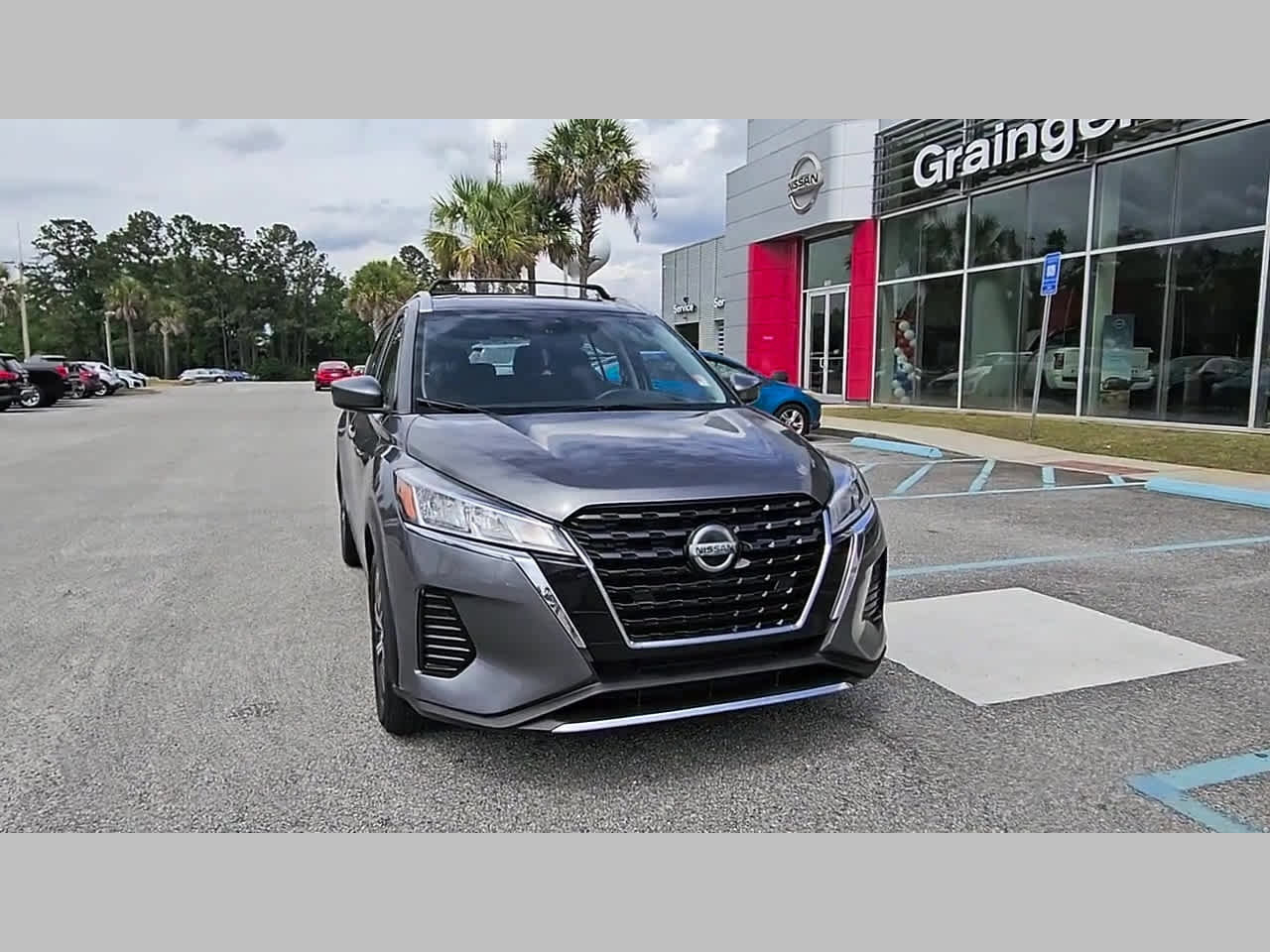 Used 2021 Nissan Kicks SV FWD image 19