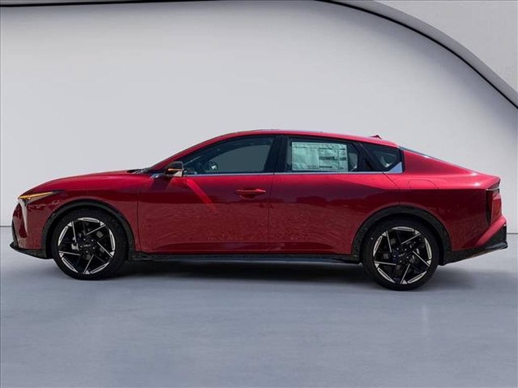 New 2026 Kia K4 GT-Line w/ GT-Line Sunroof Package FWD image 2
