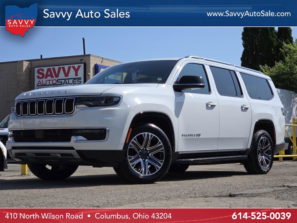 Used 2024 Jeep Wagoneer L Series II w/ Flexible Seating Group