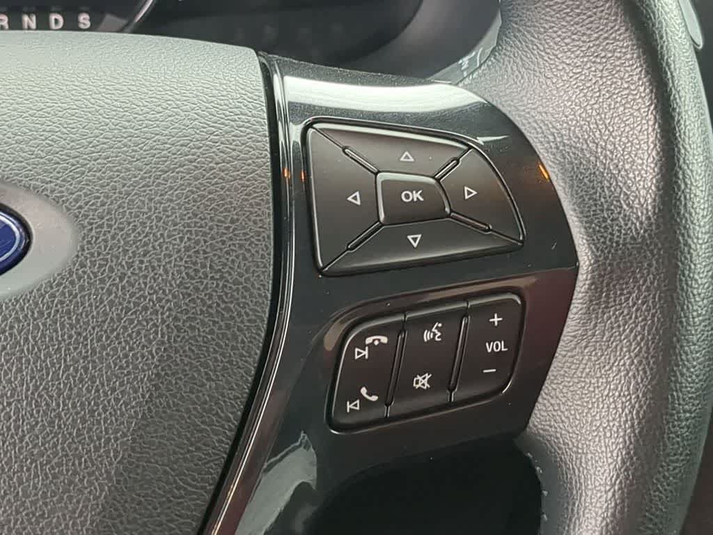 Used 2018 Ford Explorer XLT w/ Equipment Group 202A AWD/4WD image 23