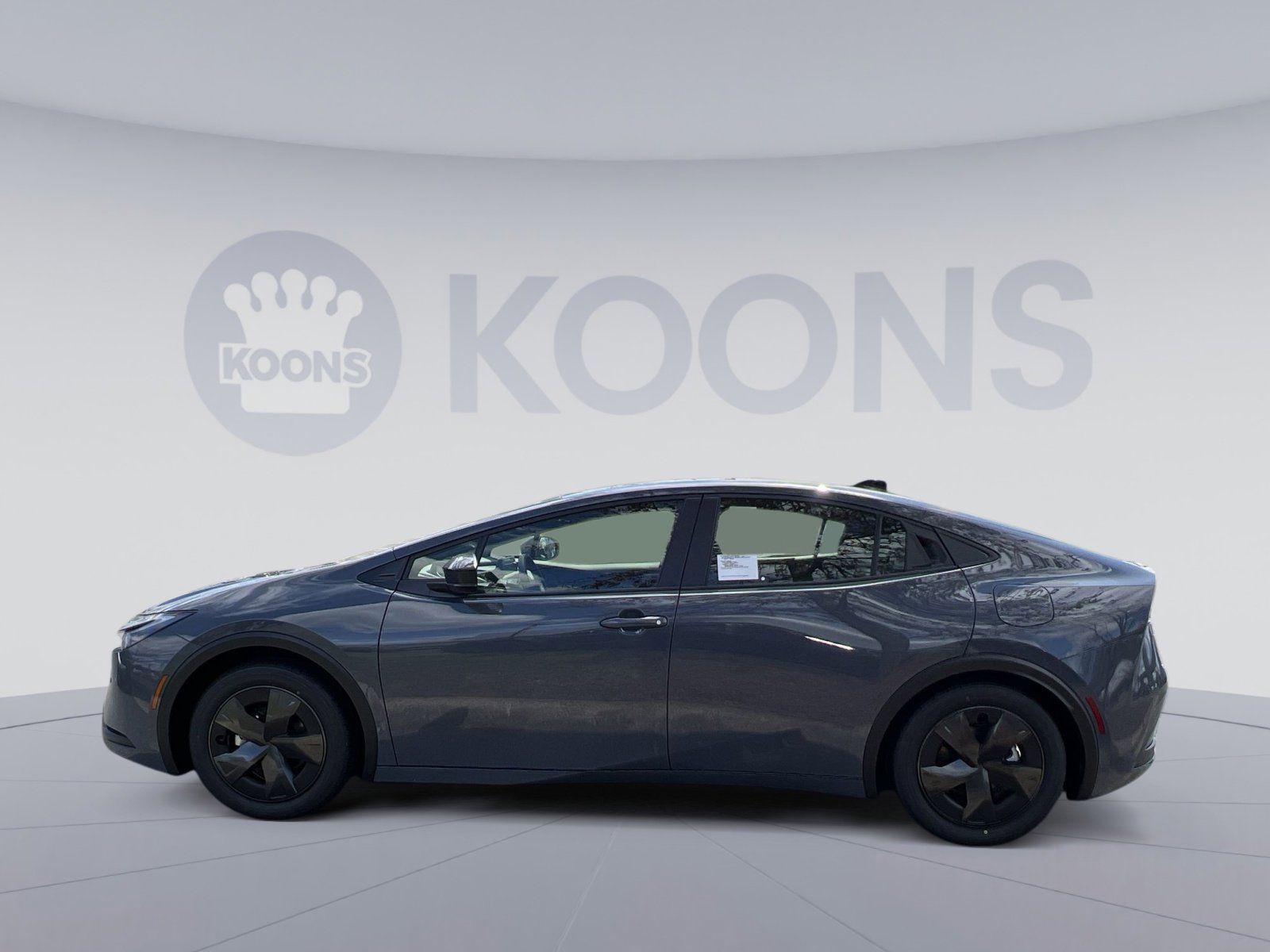 New 2026 Toyota Prius LE image 2