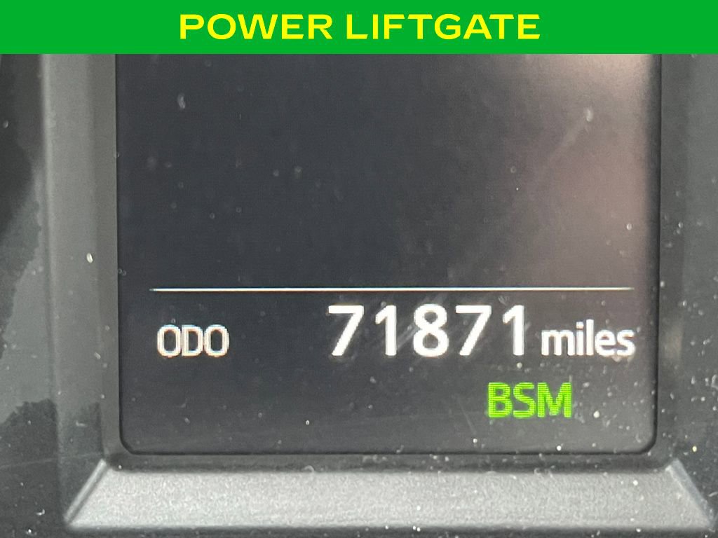 Used 2017 Toyota RAV4 Limited image 19