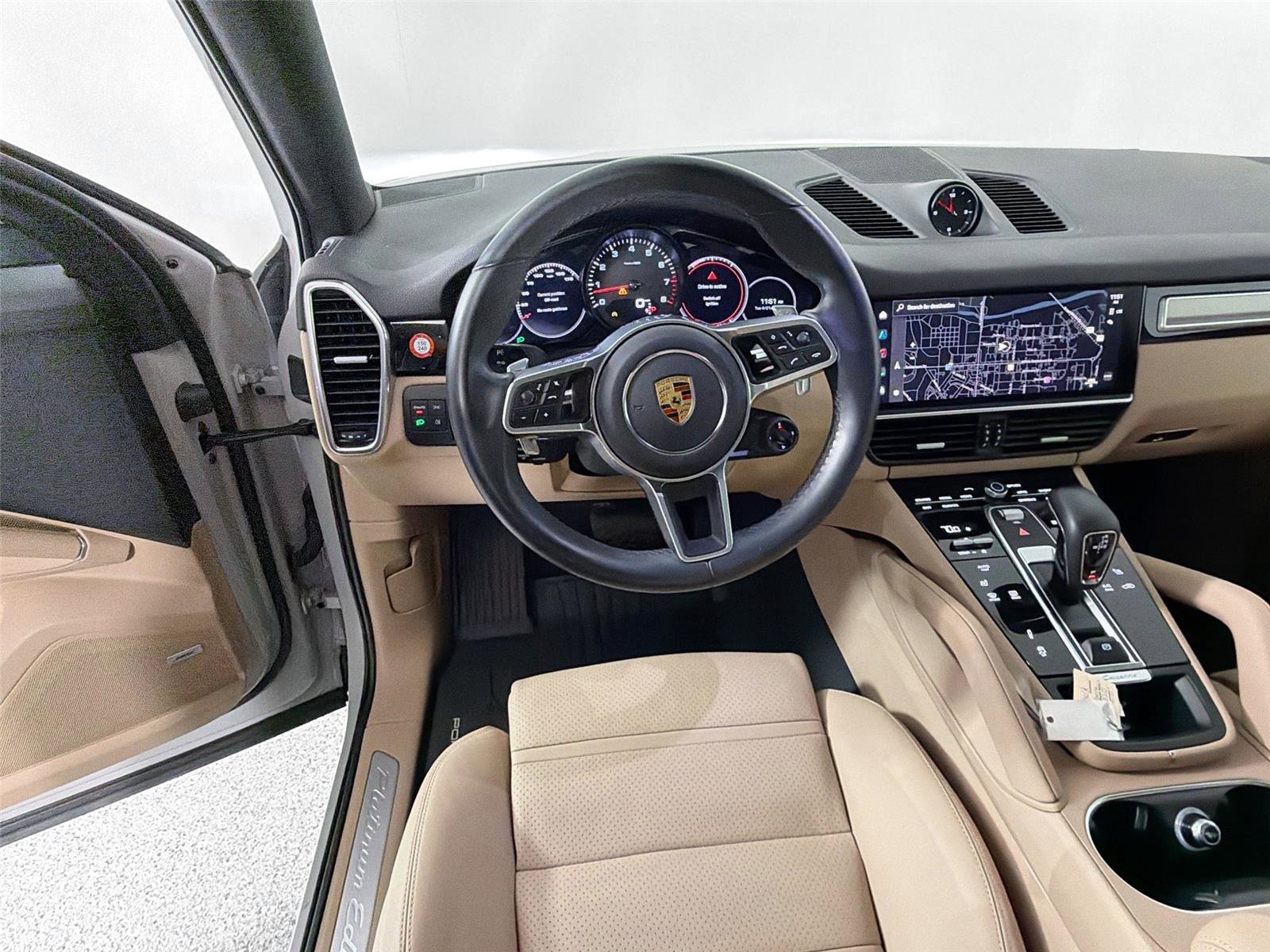 Certified 2022 Porsche Cayenne Platinum Edition AWD/4WD image 18