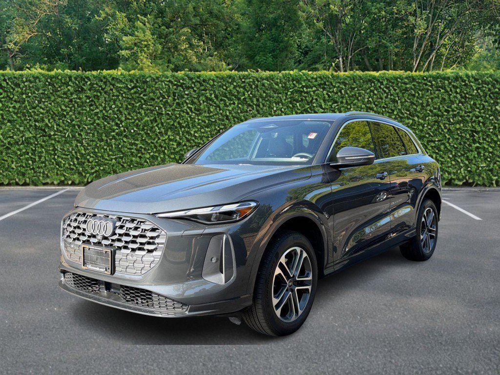 Used 2025 Audi Q5 Premium w/ Convenience Package AWD/4WD image 8