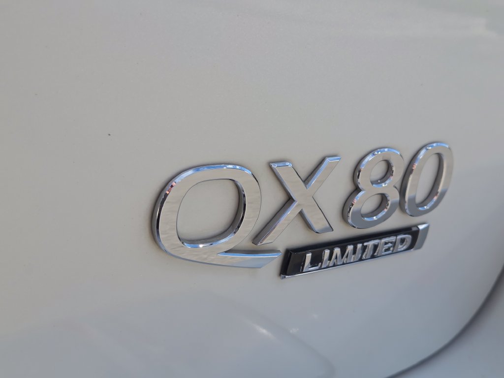 Used 2020 INFINITI QX80 Limited w/ All-Season Package AWD/4WD image 34
