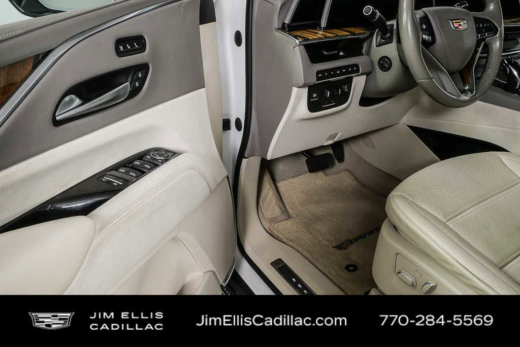 Used 2023 Cadillac Escalade Premium Luxury Platinum AWD/4WD image 8