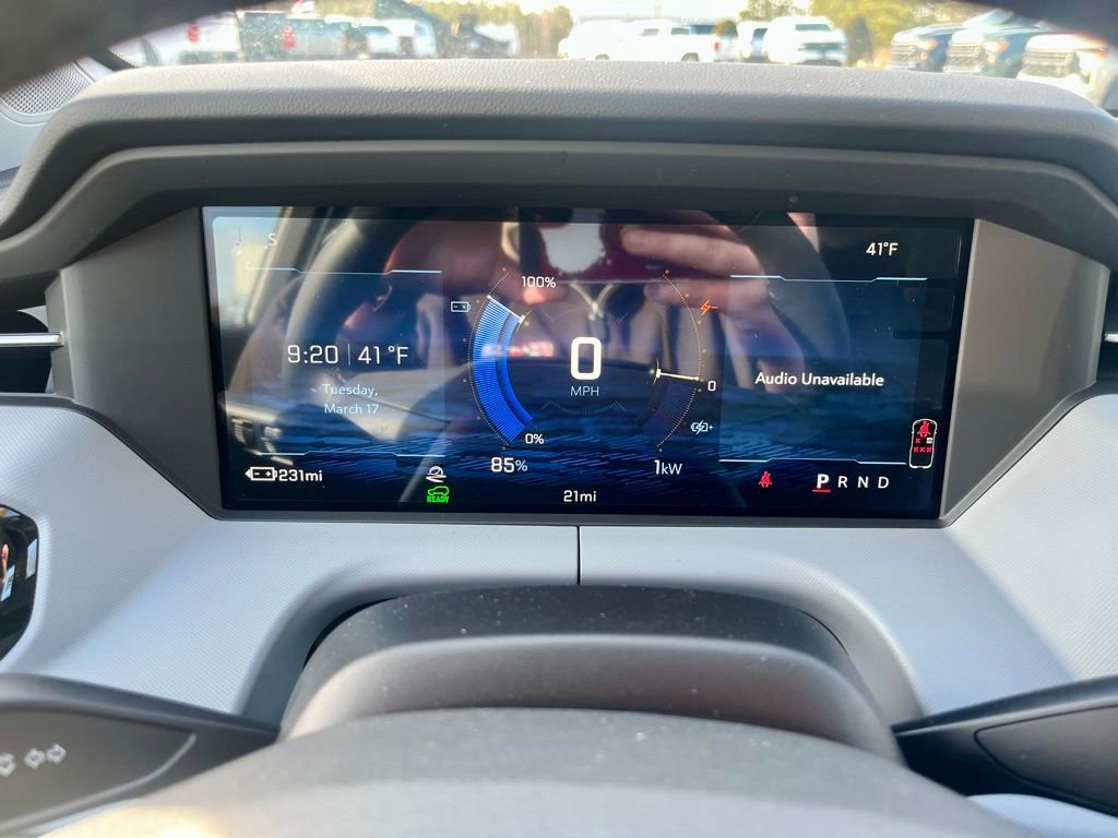 New 2027 Chevrolet Bolt LT w/ Comfort Package image 18