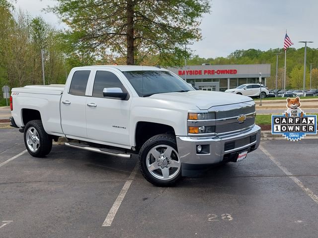 Used 2015 Chevrolet Silverado 2500 LT w/ Z71 Package, Off-Road AWD/4WD image 2