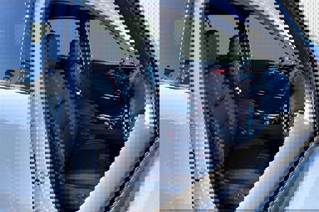 New 2026 Chevrolet Traverse RS image 5