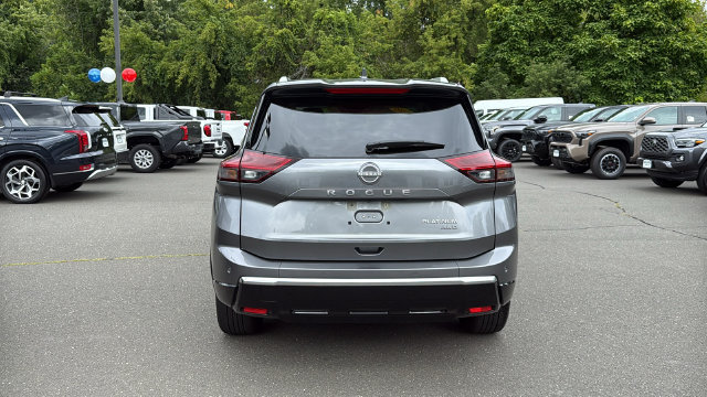 Used 2026 Nissan Rogue Platinum w/ Platinum Premium Package AWD/4WD image 5
