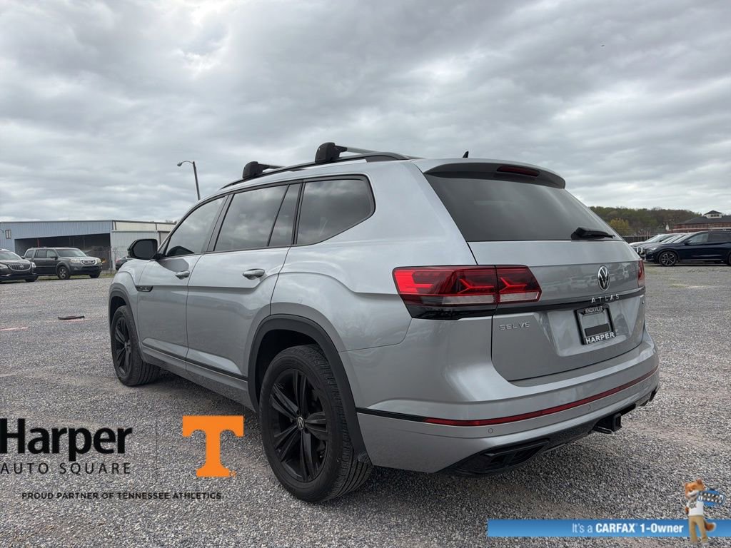 Used 2023 Volkswagen Atlas SEL R-Line image 3