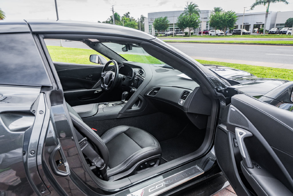 Used 2019 Chevrolet Corvette ZR1 RWD image 35