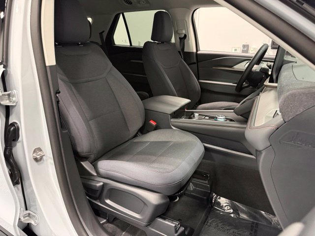 New 2026 Ford Explorer Active RWD image 29