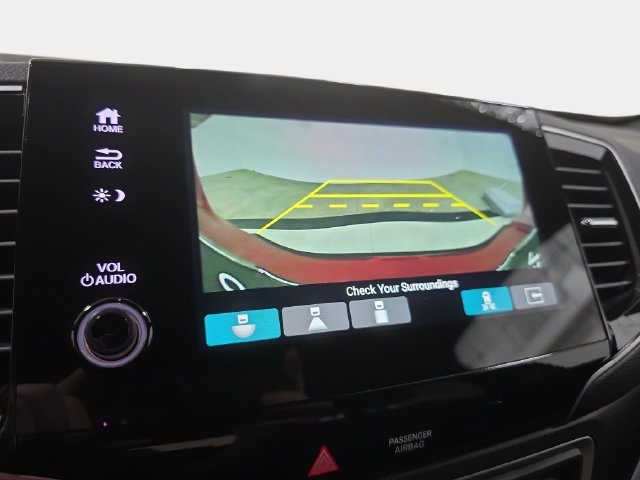Used 2025 Honda Passport TrailSport image 22
