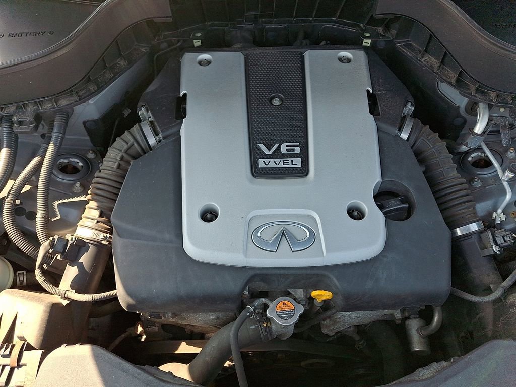 Used 2015 INFINITI QX70 AWD w/ Premium Package image 26