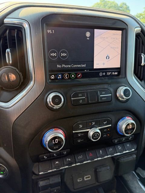 Used 2022 GMC Sierra 1500 Denali w/ Denali Premium Package image 16