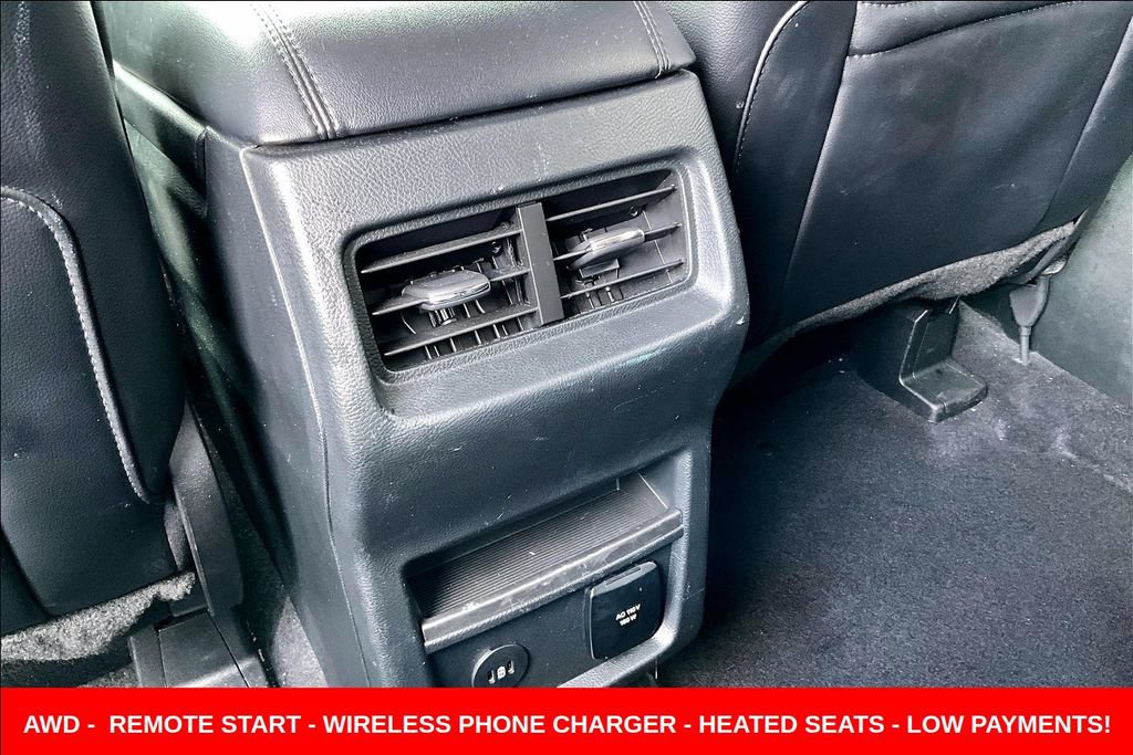 Used 2024 Ford Edge SEL w/ Convenience Package AWD/4WD image 10