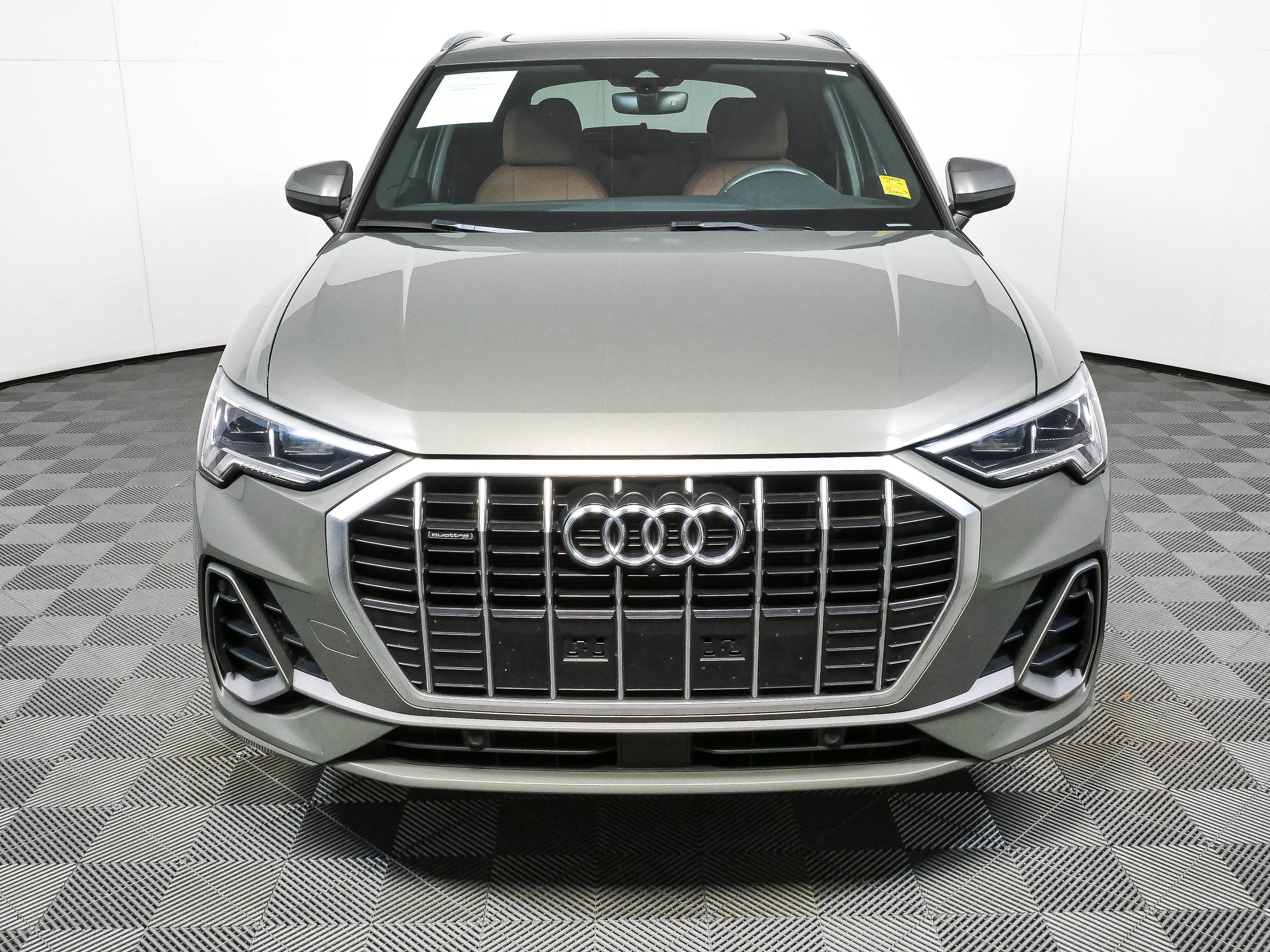 Used 2023 Audi Q3 2.0T Premium Plus AWD/4WD image 36