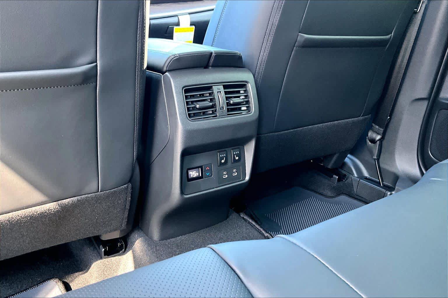New 2026 Nissan Rogue Platinum w/ Platinum Premium Package image 20