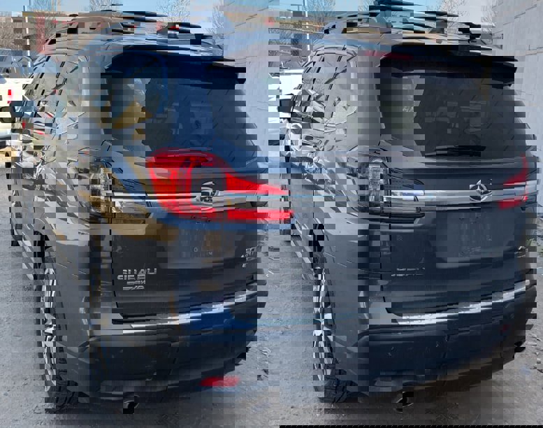 Used 2022 Subaru Ascent Limited w/ Technology Package image 7