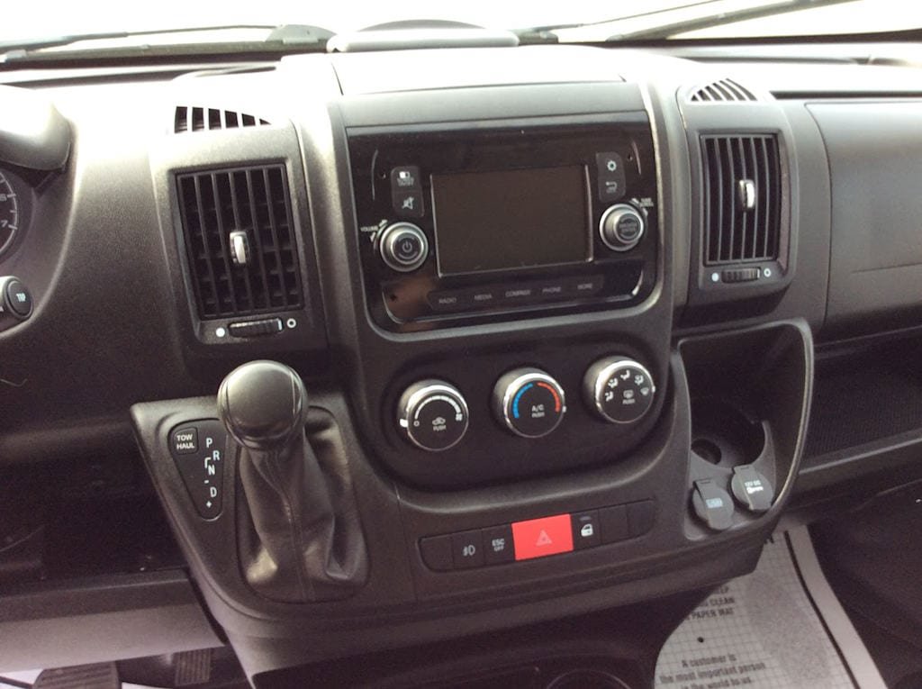 Used 2019 RAM ProMaster 3500 w/ Premium Appearance Group FWD image 9