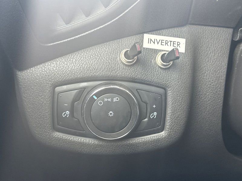 Used 2015 Ford Transit Connect XL image 24