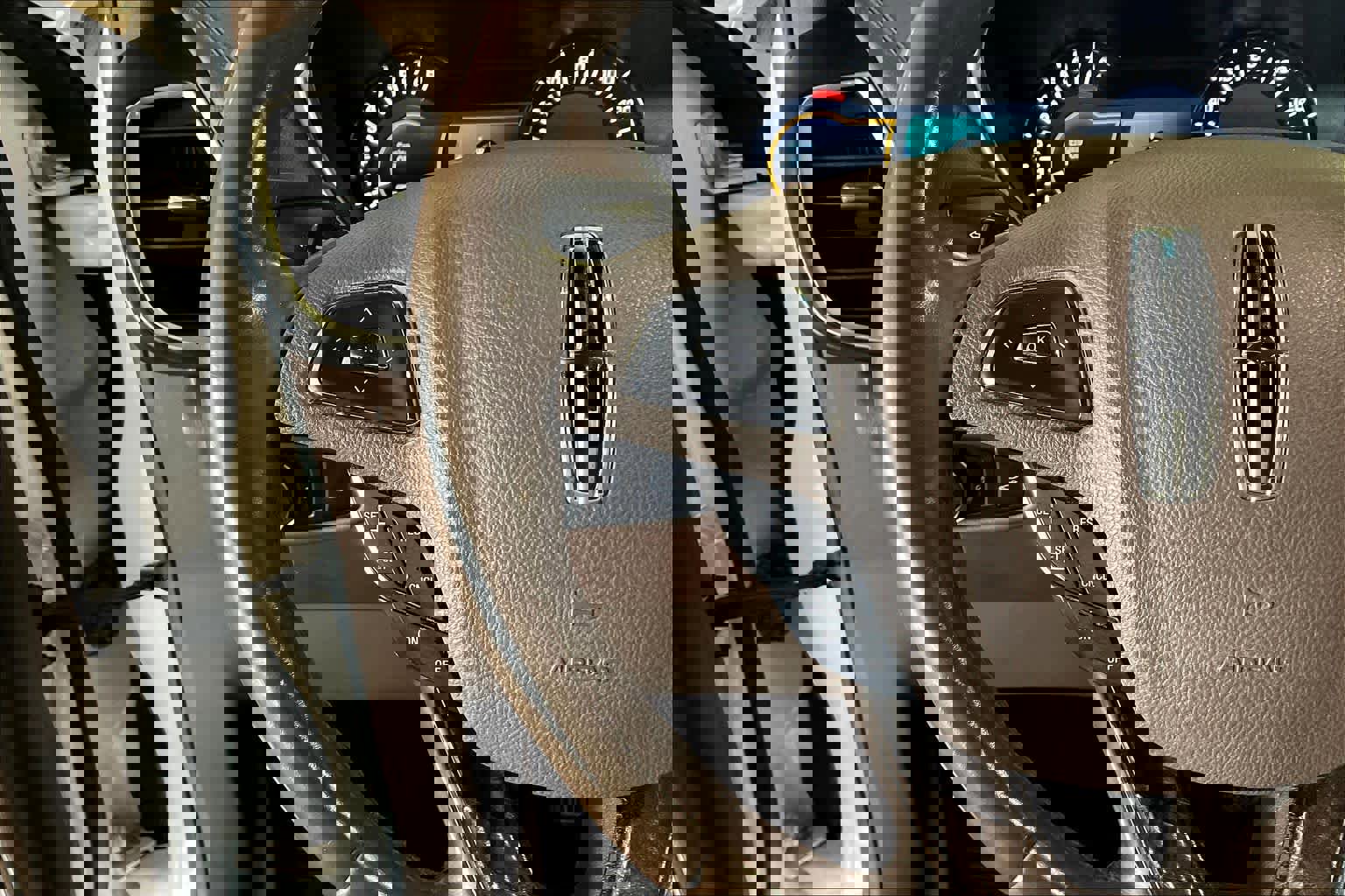 Used 2016 Lincoln MKX Reserve w/ Climate Package image 22