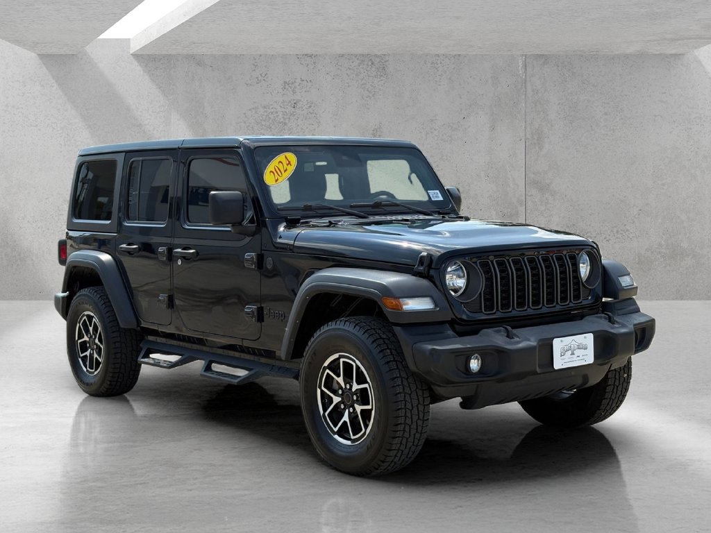 Used 2024 Jeep Wrangler Unlimited Sport AWD/4WD image 3