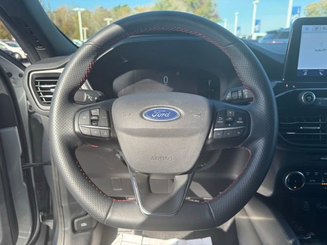 Used 2024 Ford Escape ST-Line FWD image 9
