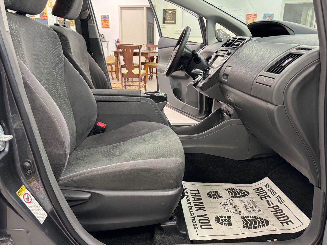 Used 2013 Toyota Prius V Two image 16