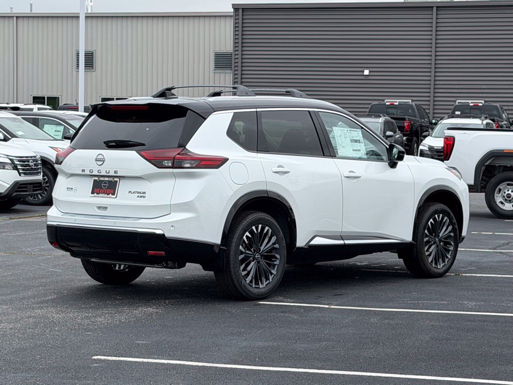 New 2026 Nissan Rogue Platinum w/ Platinum Premium Package AWD/4WD image 4