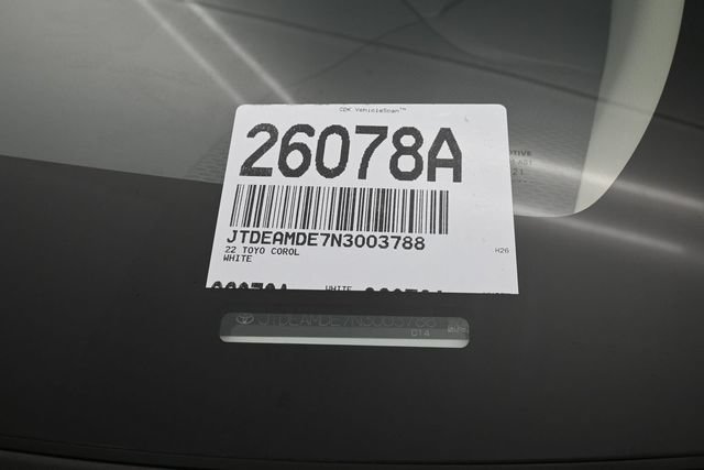 Used 2022 Toyota Corolla LE FWD image 23