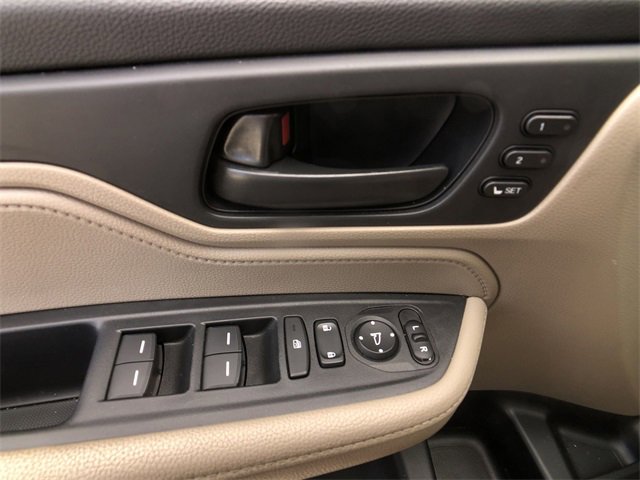 Used 2023 Honda Odyssey EX-L image 21