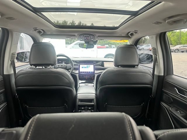 Used 2024 Jeep Grand Cherokee Limited 4xe AWD/4WD image 16
