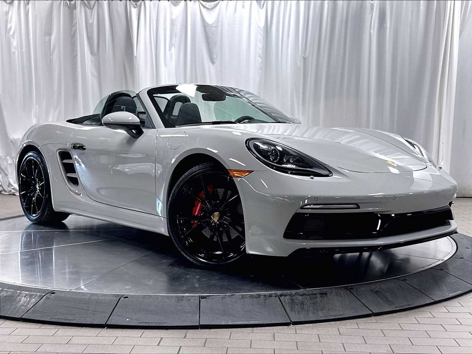Used 2025 Porsche 718 Boxster S RWD image 12