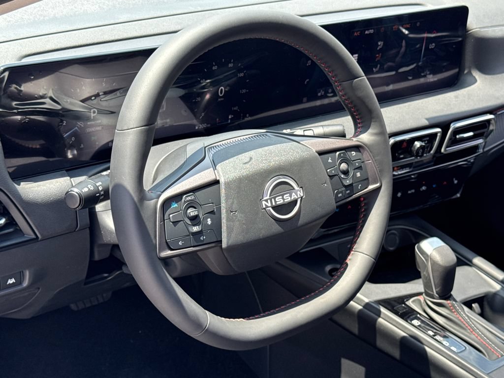 New 2026 Nissan Sentra SR w/ SR Premium Package FWD image 9