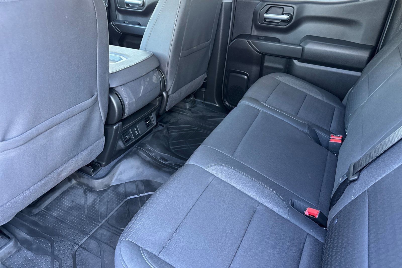 Certified 2025 Chevrolet Silverado 1500 Custom image 13