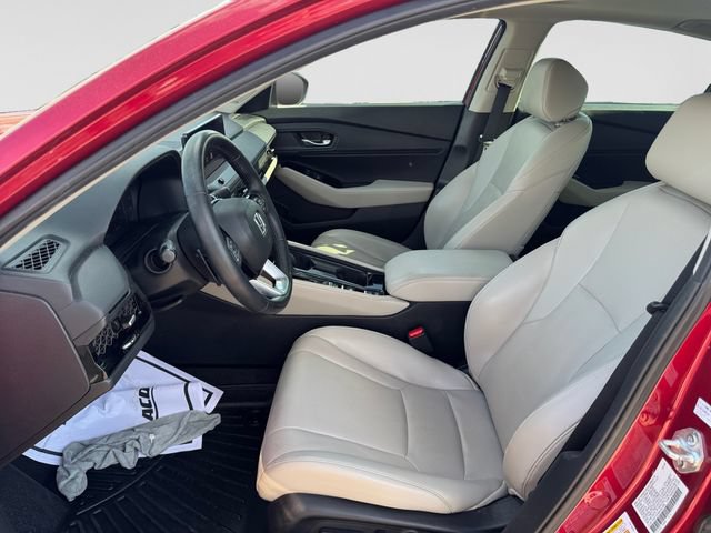 Used 2024 Honda Accord Touring image 11