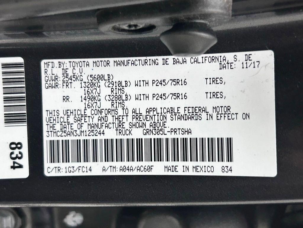 Used 2018 Toyota Tacoma SR5 AWD/4WD image 22