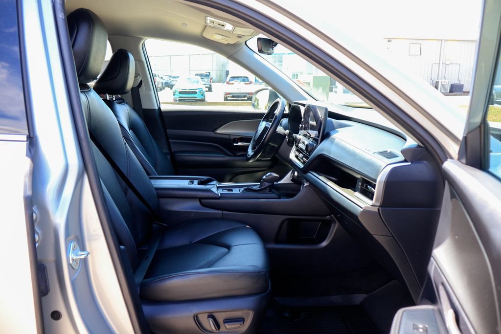 Used 2024 Toyota Grand Highlander FWD image 10